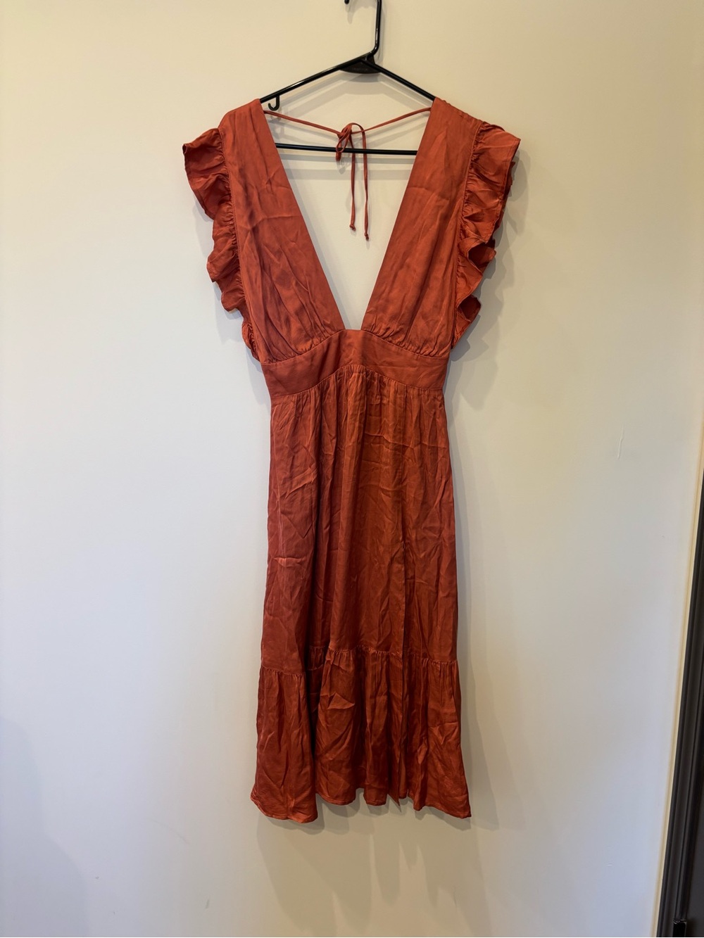 Women's Stillwater Rust Orange Ruffled V-Neck Midi Cocktail Dress